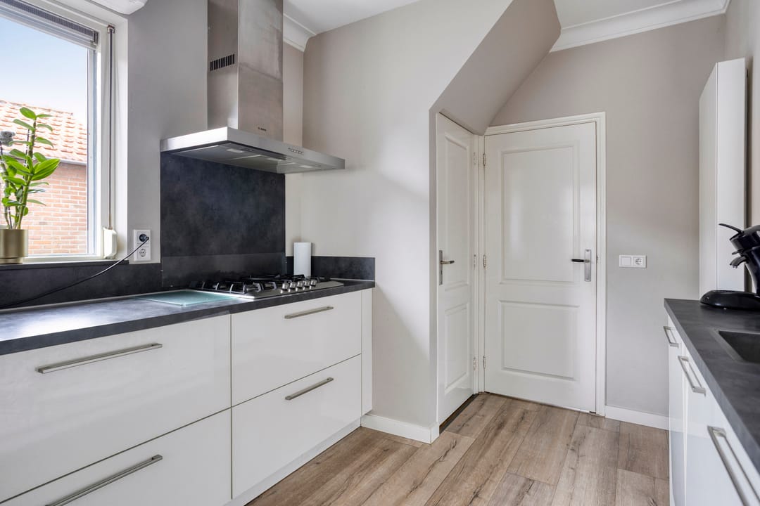 Photo 8 of Gustaaf Gelderstraat 18