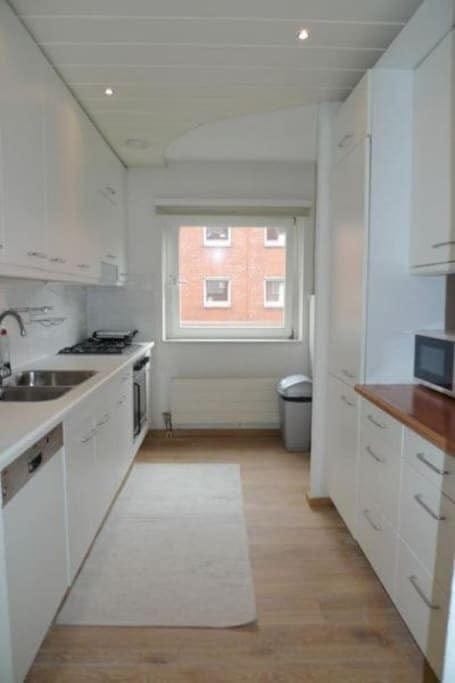 Foto 7 van KNSM-laan 579