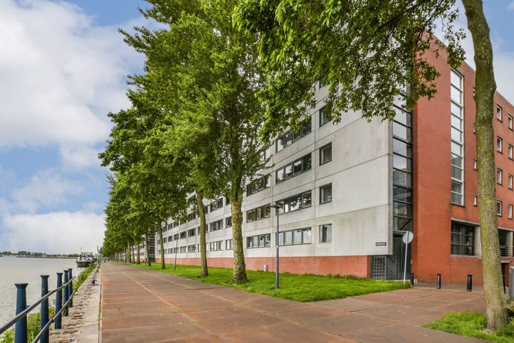 Foto 18 van KNSM-laan 579