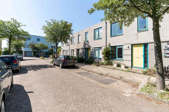 Foto 29 van Adenstraat 12