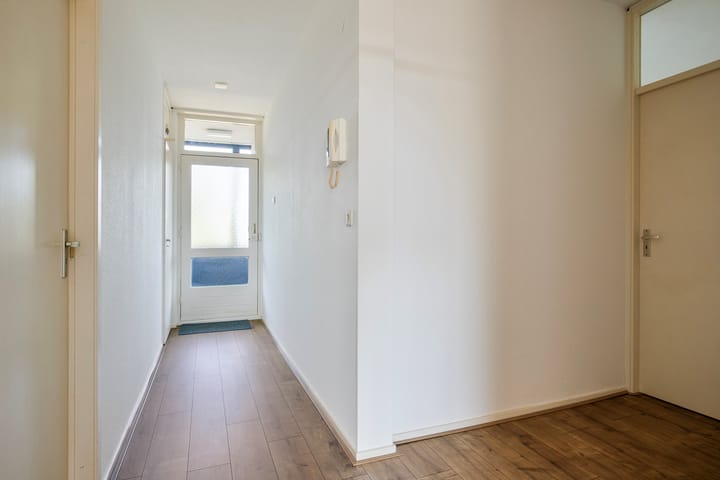 Foto 7 van Peter van Anrooylaan 232