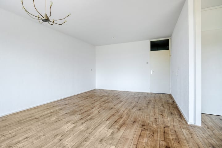 Foto 13 van Peter van Anrooylaan 232