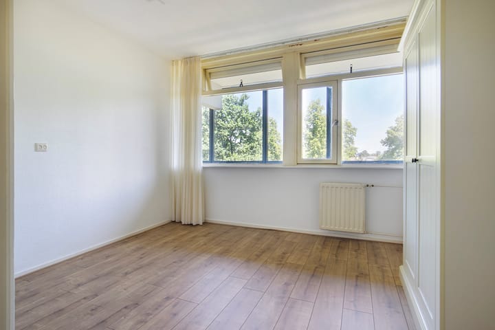 Foto 21 van Peter van Anrooylaan 232