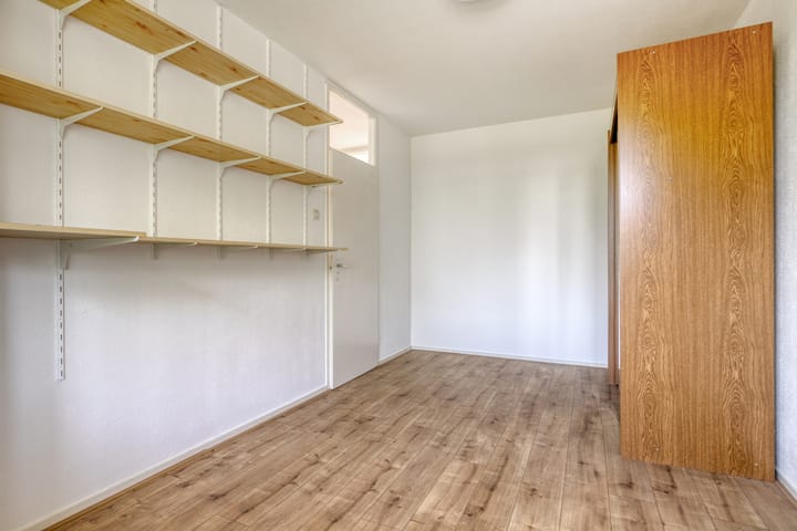 Foto 24 van Peter van Anrooylaan 232