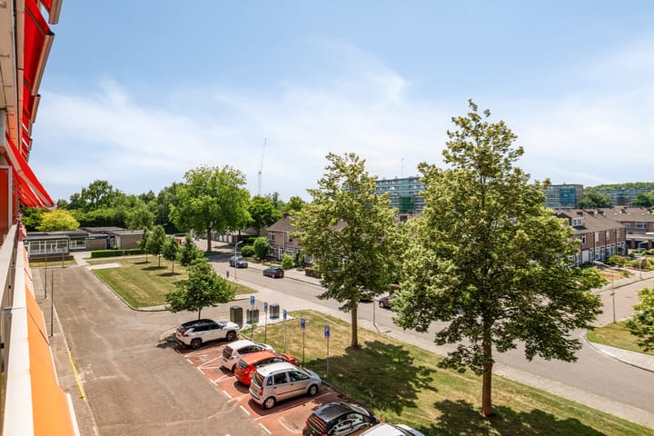 Foto 31 van Peter van Anrooylaan 232