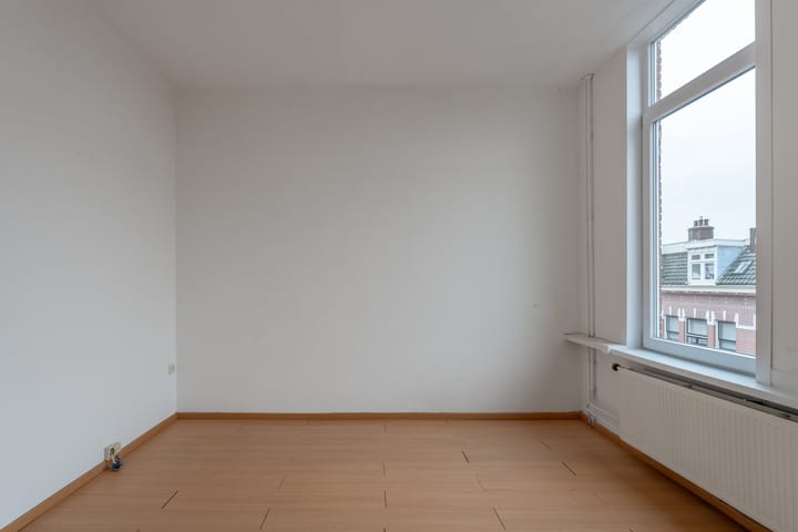 Foto 16 van Philips Willemstraat 16-B02