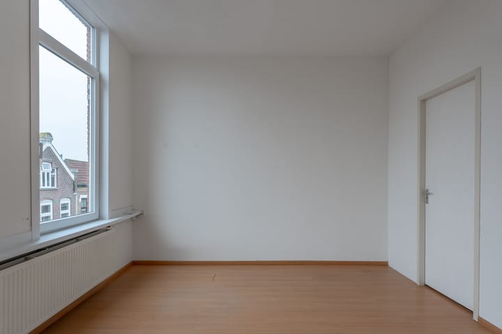 Foto 17 van Philips Willemstraat 16-B02