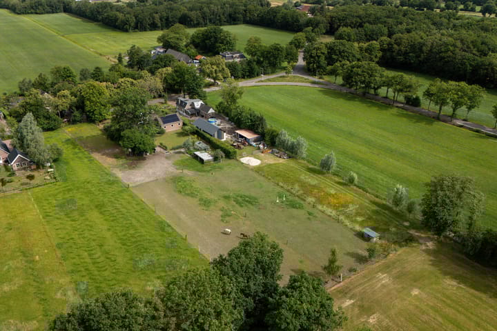 Foto 4 van Hoofdweg 172