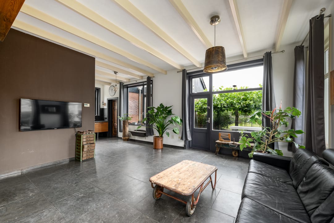 Foto 8 van Hoofdweg 172