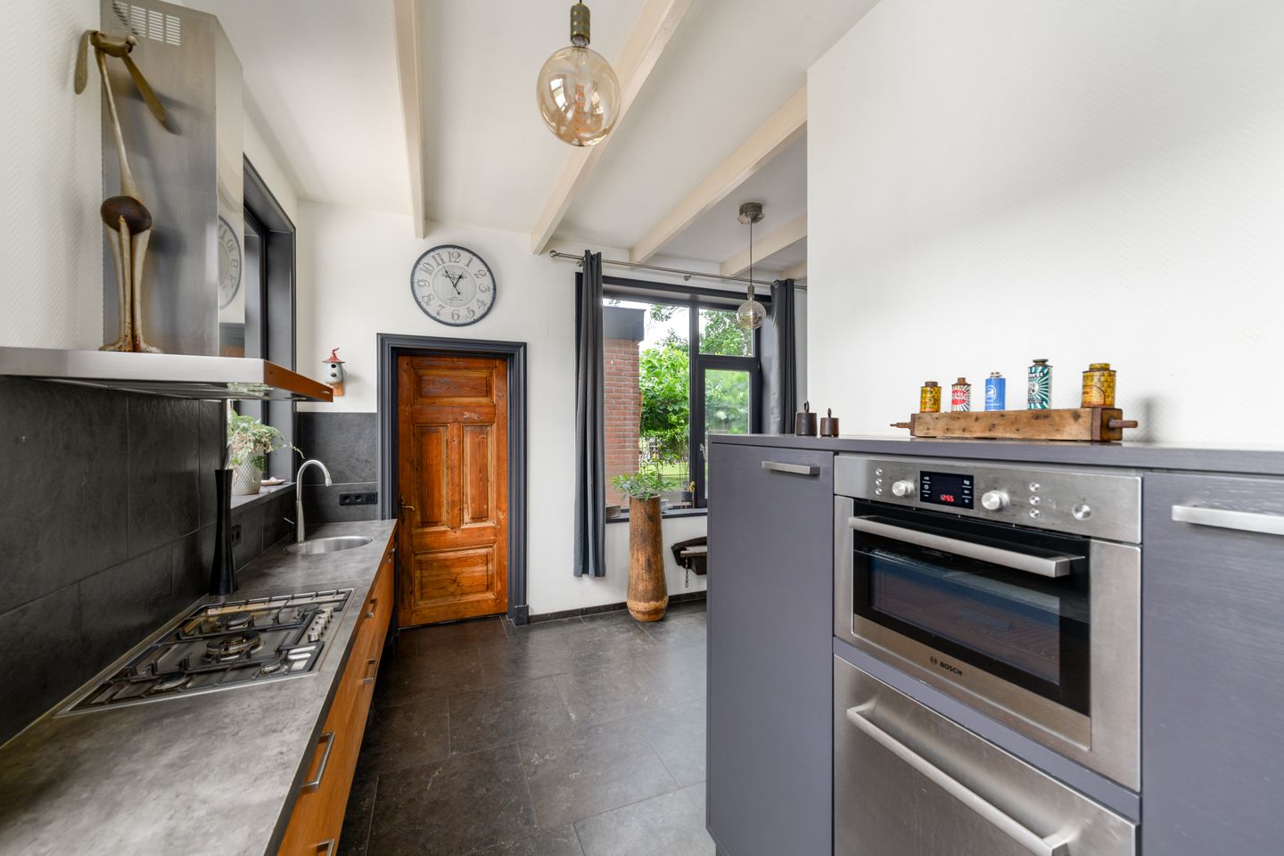 Foto 14 van Hoofdweg 172