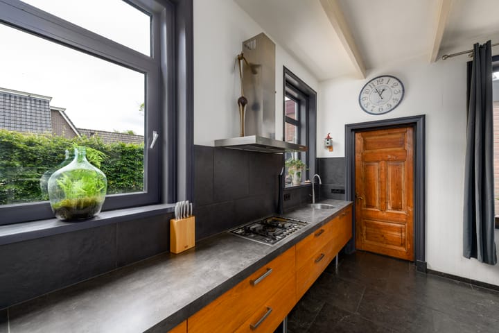 Photo 15 of Hoofdweg 172