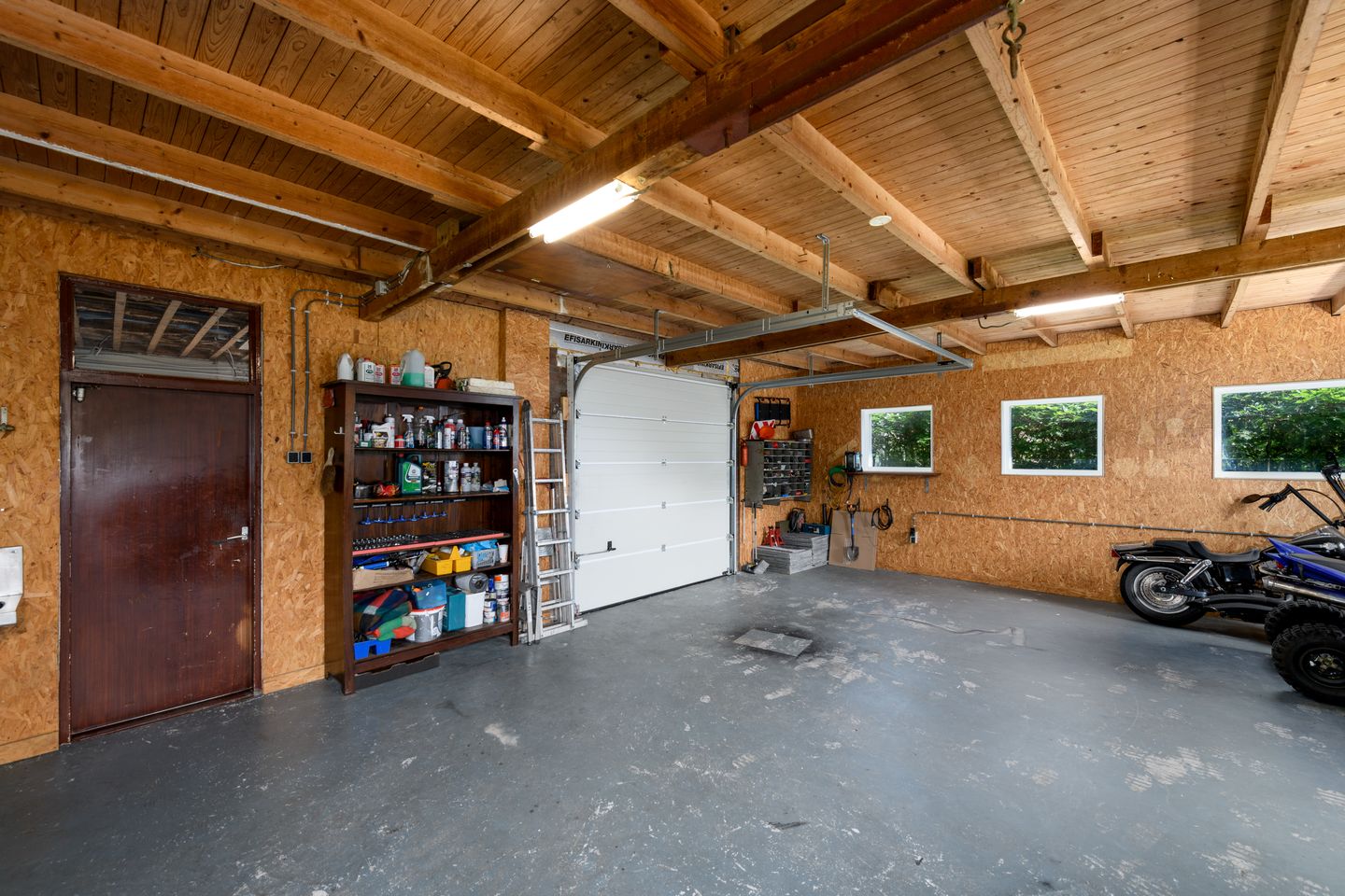 Foto 19 van Hoofdweg 172