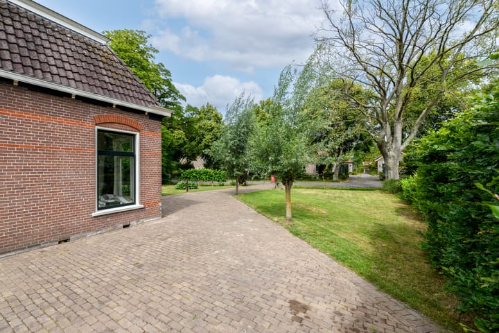 Photo 40 of Hoofdweg 172