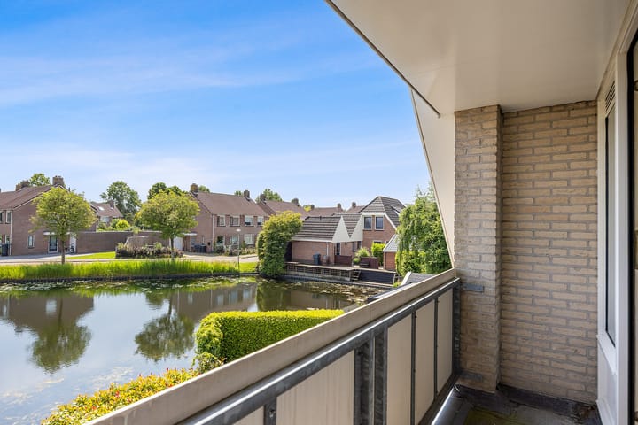 Foto 26 van Warring 16