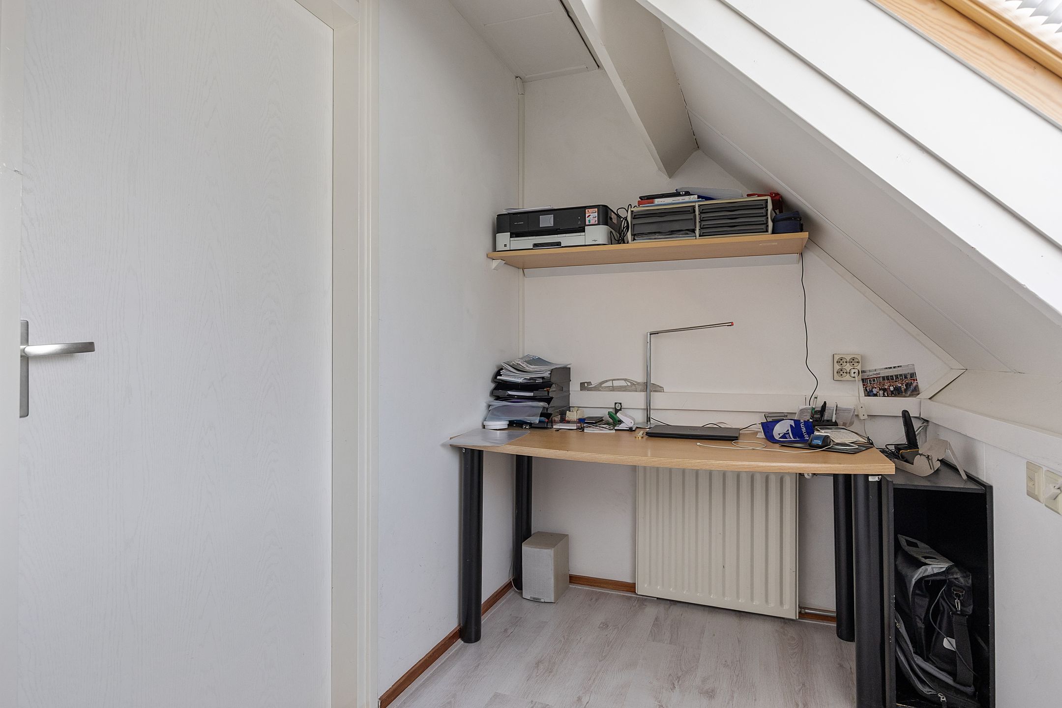 Photo 30 of Warring 16