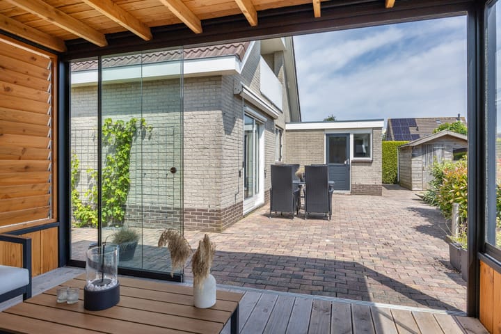 Foto 37 van Warring 16