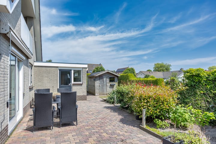 Foto 39 van Warring 16