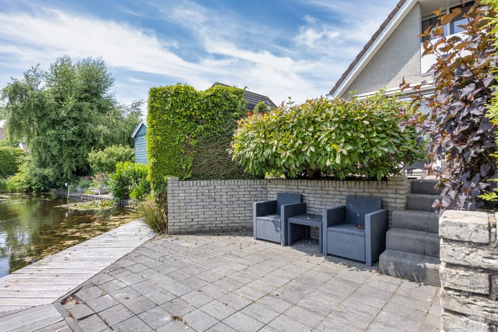 Foto 42 van Warring 16