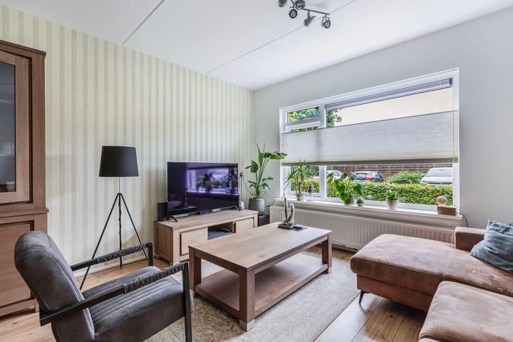 Foto 9 van Ds. Schipperstraat 6