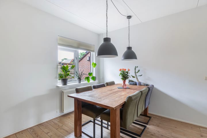 Foto 18 van Ds. Schipperstraat 6