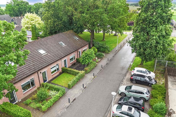 Foto 41 van Ds. Schipperstraat 6