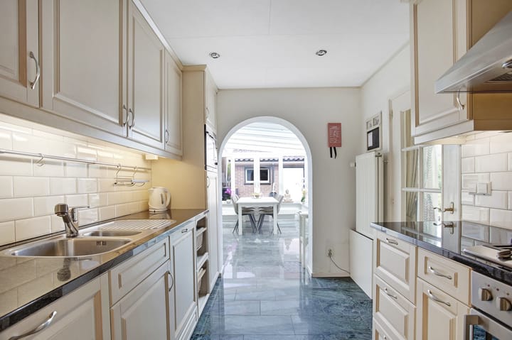 Foto 17 van Louise de Colignystraat 5