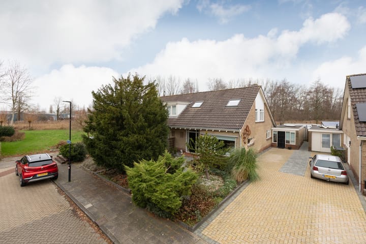 Foto 2 van De Terpen 9