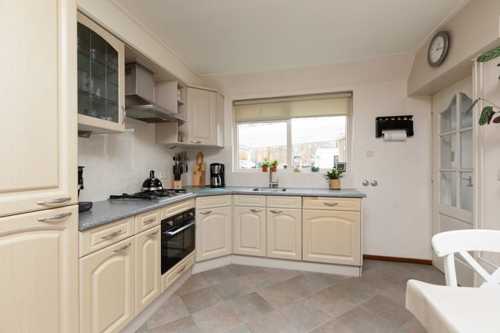 Foto 15 van De Terpen 9