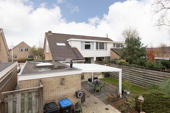 Foto 44 van De Terpen 9