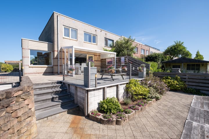 Foto 3 van Willemijn Posthumustuin 35