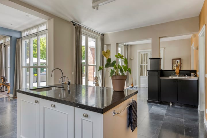 Foto 21 van Burgemeester van den Heuvelstraat 14