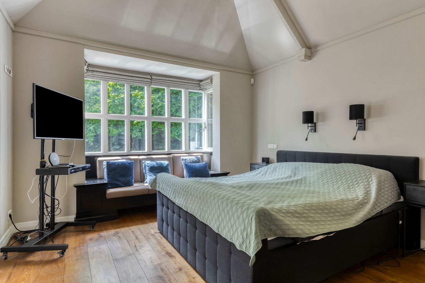 Foto 35 van Burgemeester van den Heuvelstraat 14