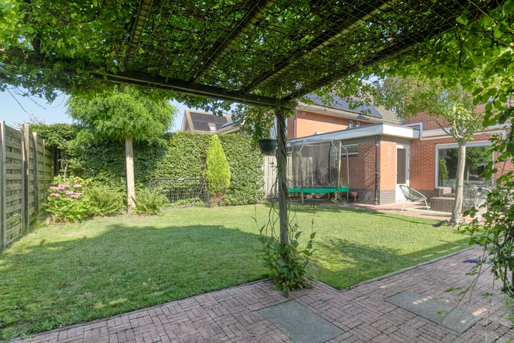 Foto 11 van Bartholomeus Boschsingel 10