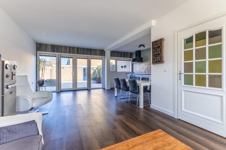 Foto 15 van van Loenenlaan 59