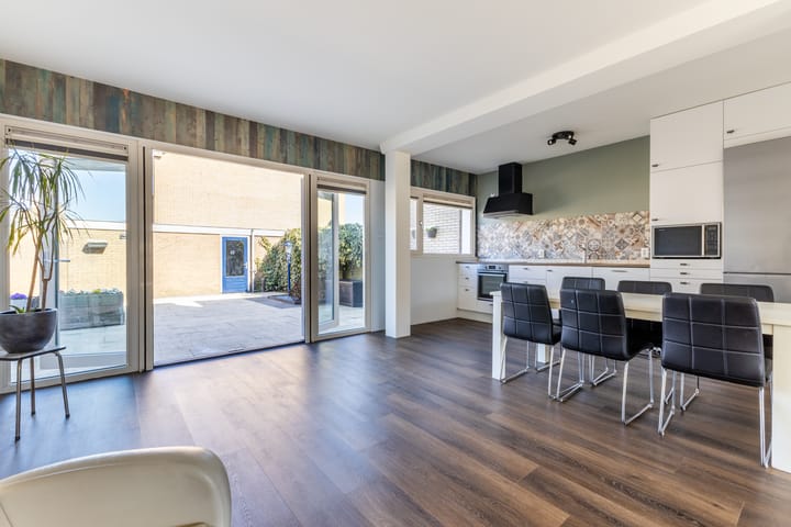 Foto 17 van van Loenenlaan 59