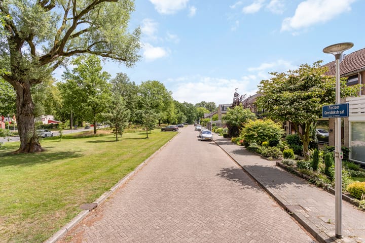 Foto 15 van Pastoor Geerdinkstraat 42