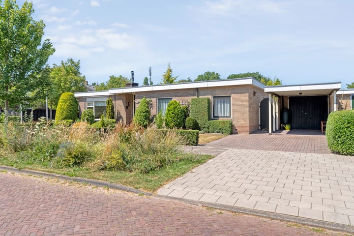 Foto 28 van Van Lentestraat 8