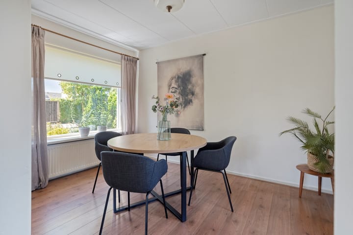 Foto 9 van Van Lentestraat 8