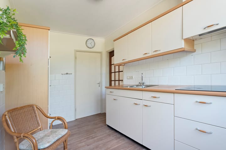 Foto 12 van Van Lentestraat 8