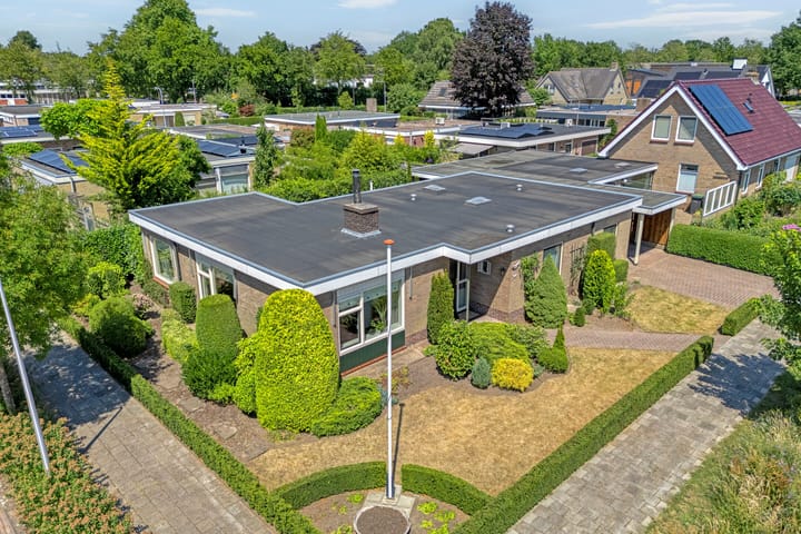 Foto 29 van Van Lentestraat 8