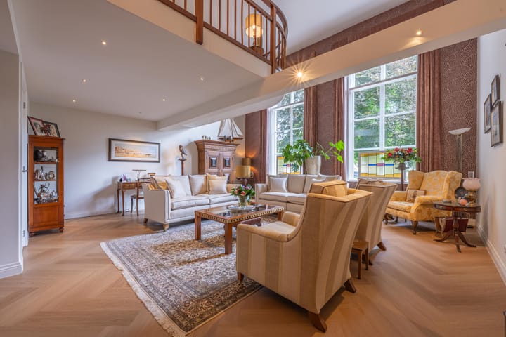 Foto 17 van St. Walburg 2-01