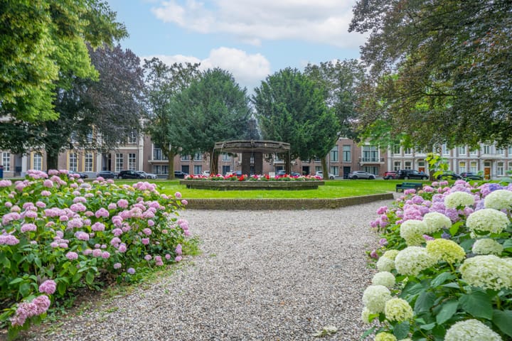 Foto 7 van St. Walburg 2-01