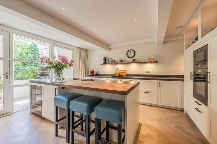 Foto 29 van St. Walburg 2-01