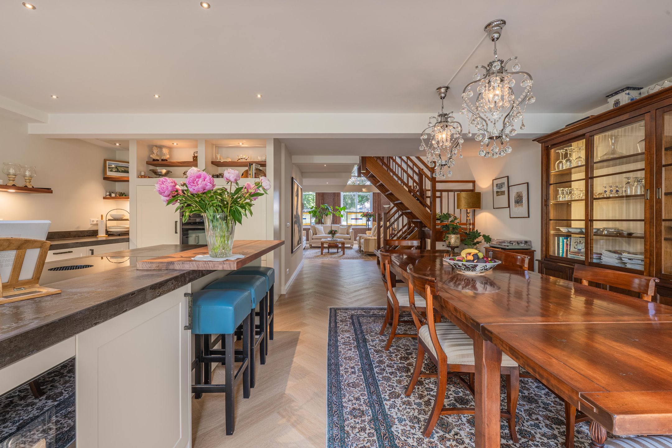 Foto 39 van St. Walburg 2-01