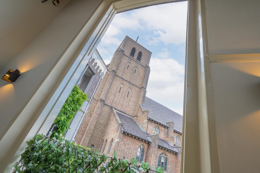 Foto 43 van St. Walburg 2-01