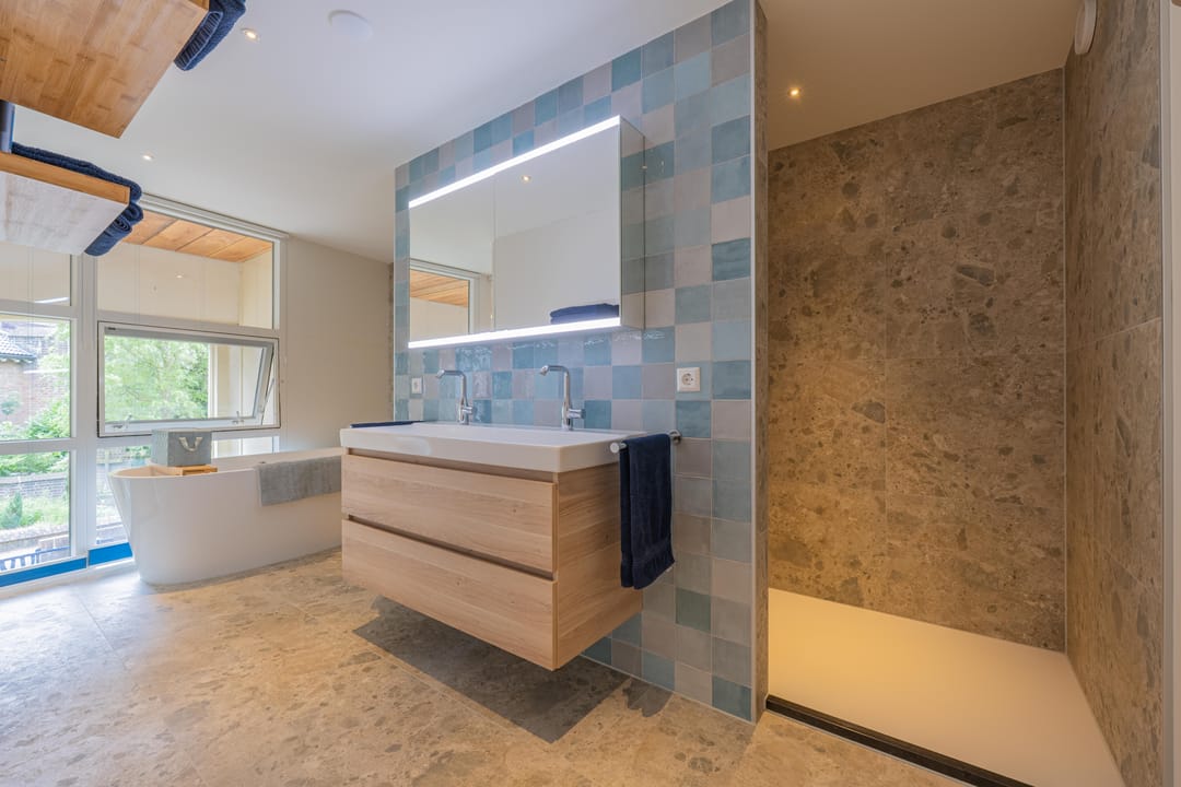 Foto 62 van St. Walburg 2-01