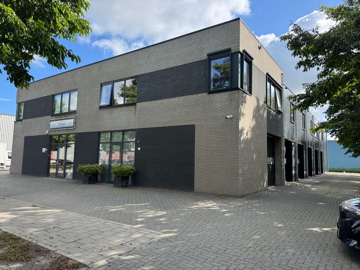 Aambeeld 7-A, Medemblik