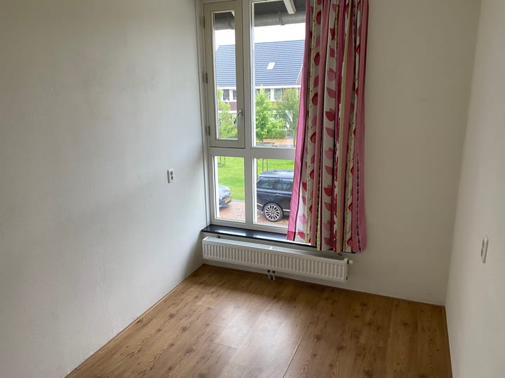 Photo 11 of Annie M.G. Schmidtweg 36