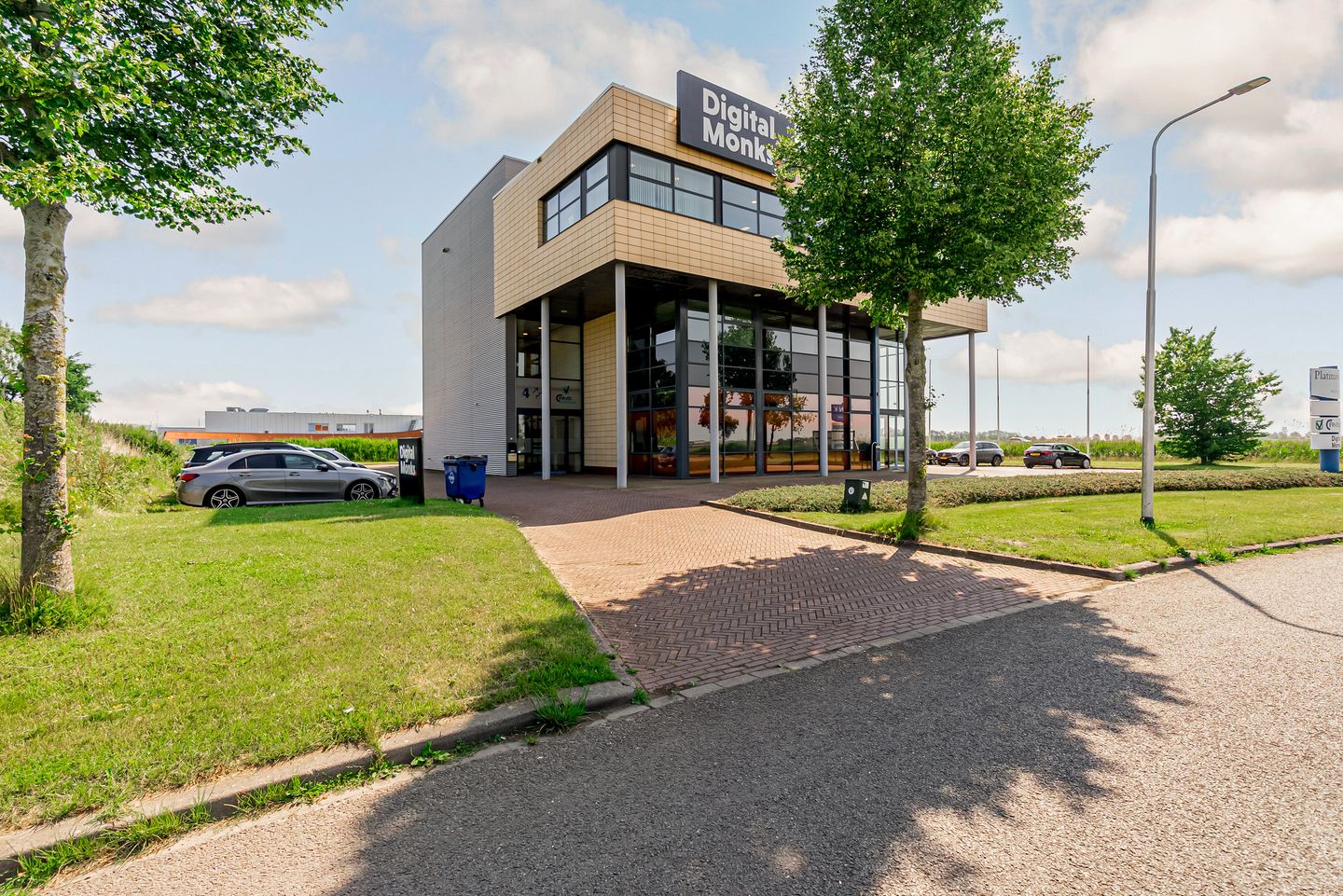 Bekijk foto 4 van Platinaweg 4-6