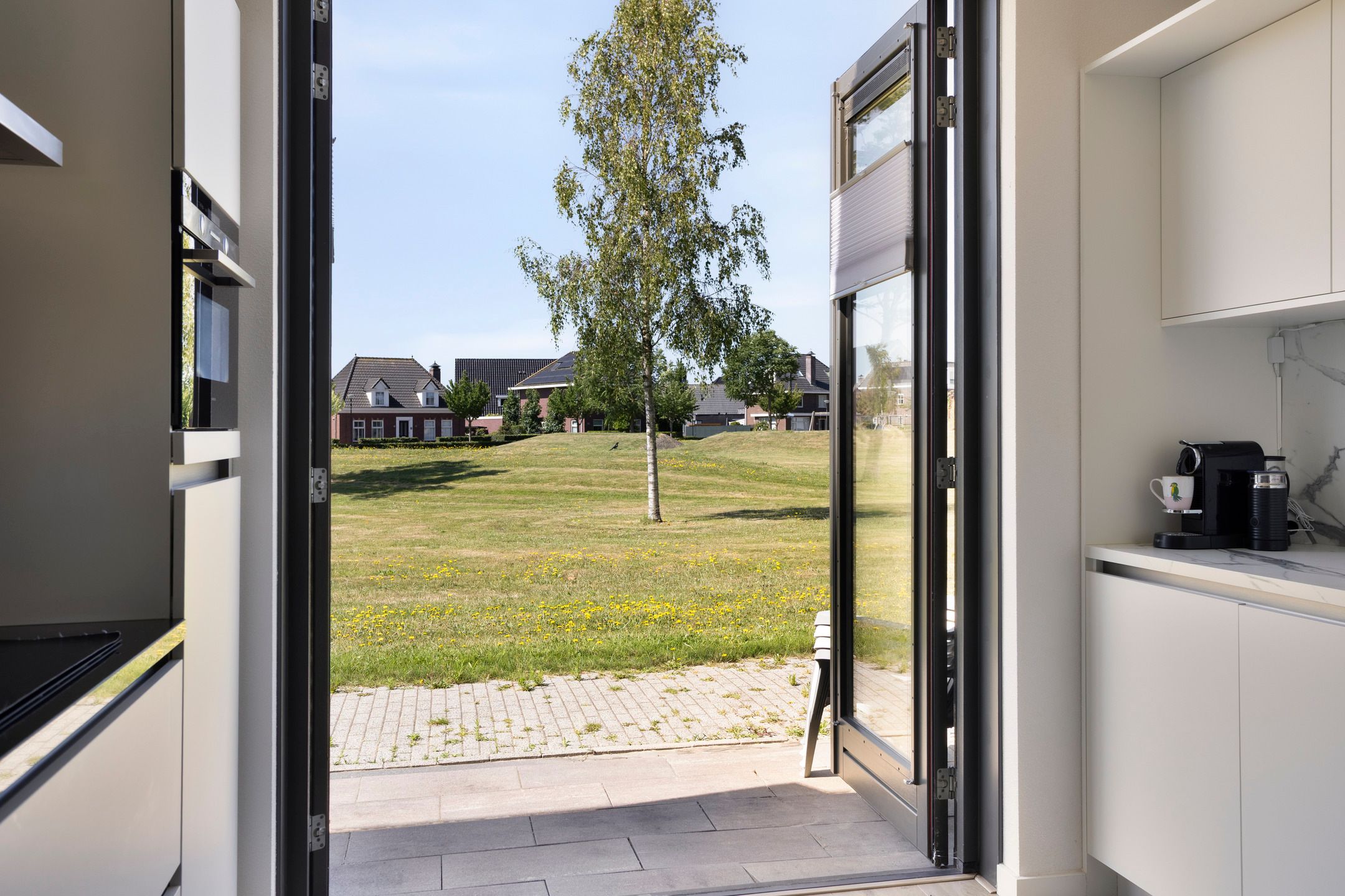 Photo 15 of Wolfspootstraat 9